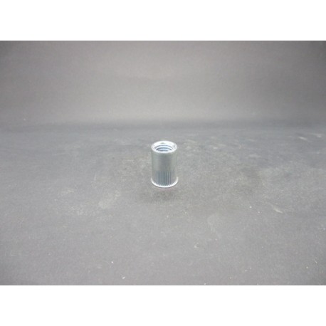 Ecrous à Sertir Tête Réduite Acier Zingué 10mm