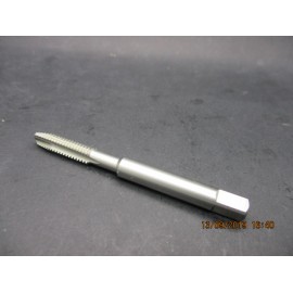 Taraud Machine 6x100